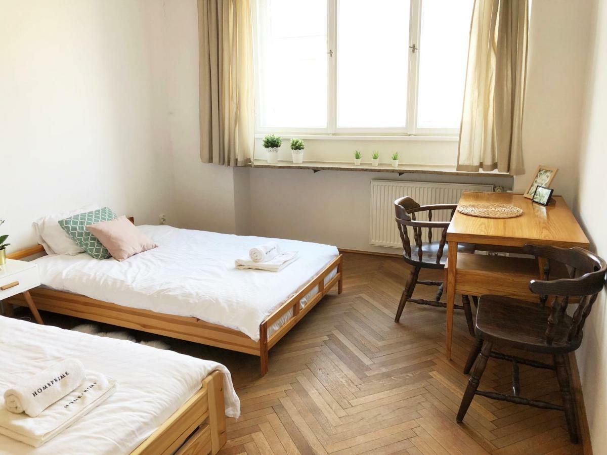Apartment Aleja Niepodleglosci 245- 2br By Homeprime Warschau